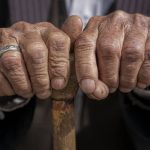 سالمند آزاری